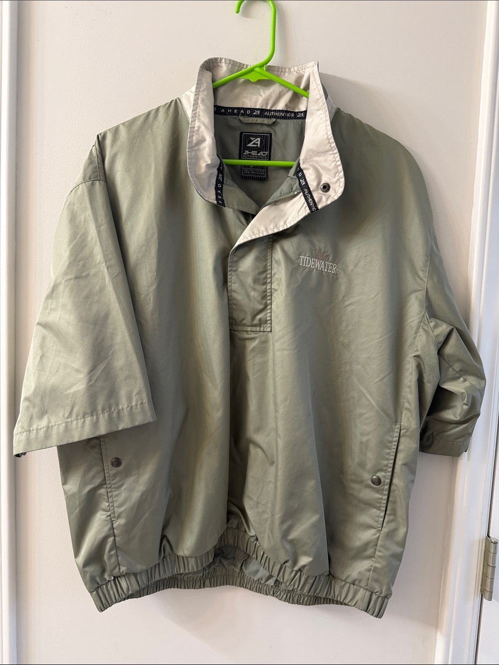 Tidewater Sage Short-Sleeve Lightweight Jacket